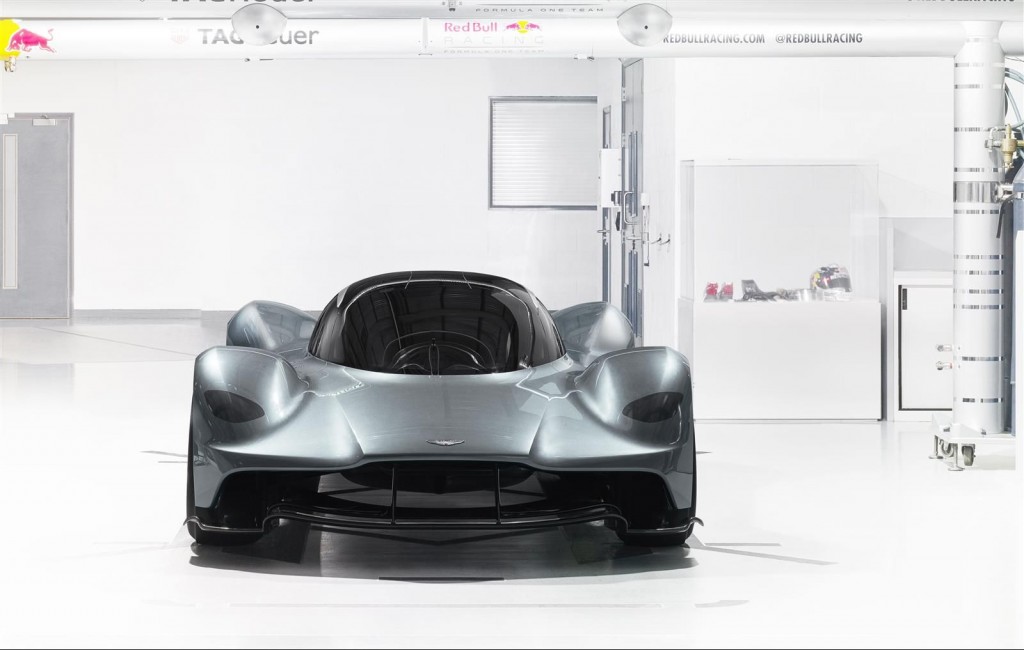 Voici la nouvelle bombe d'Aston Martin, développée avec Red Bull - photo 11